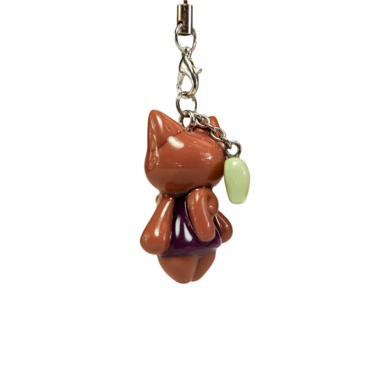 Purple Fig Bon with green leaf back view