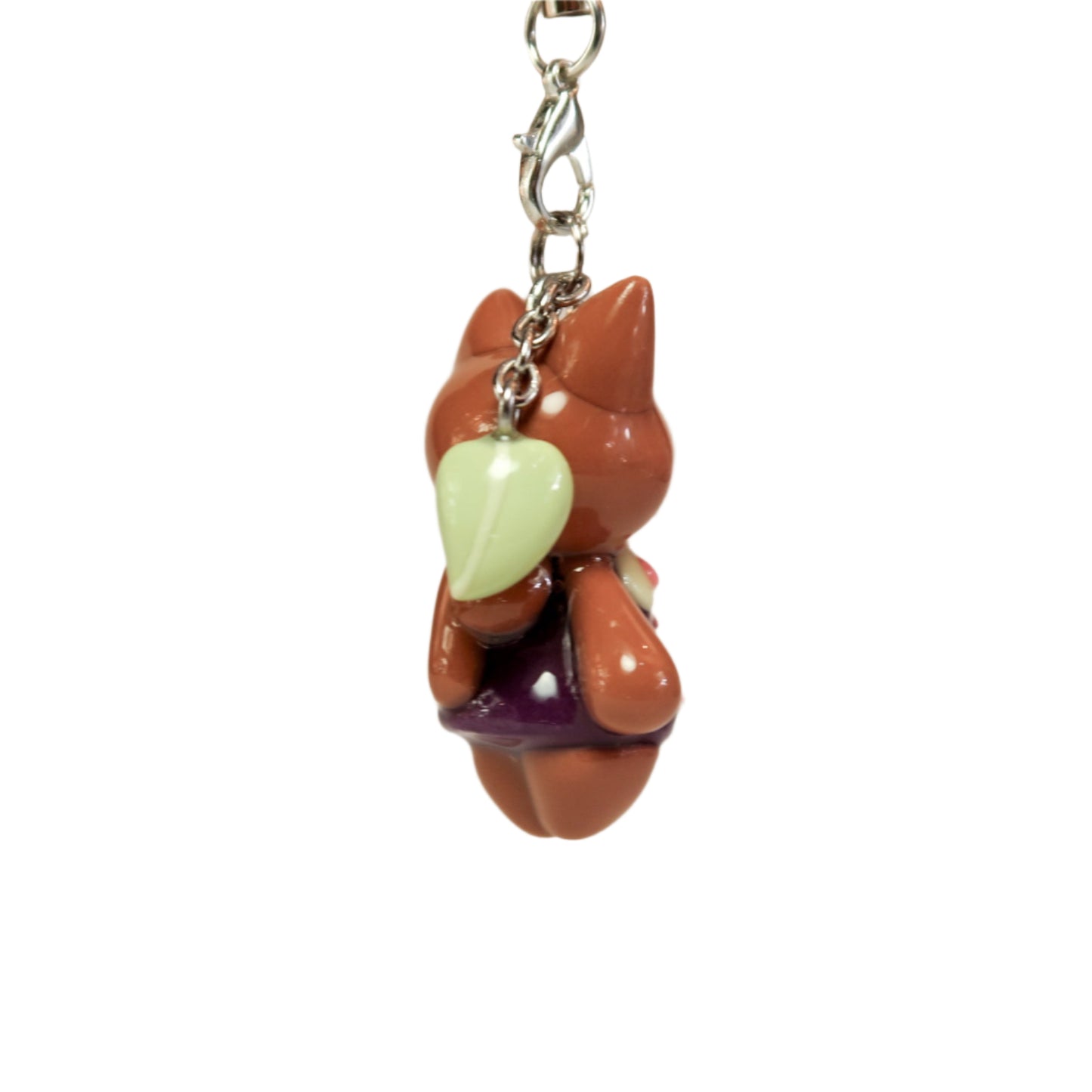 Purple Fig Bon with green leaf side view